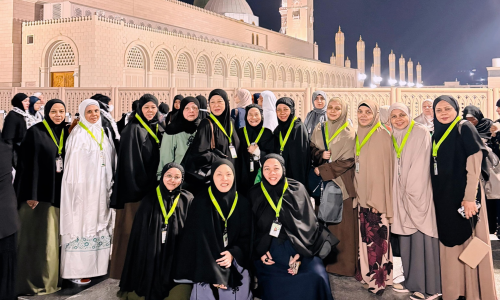 alt="All Ladies Umrah with UmrahSg.com"